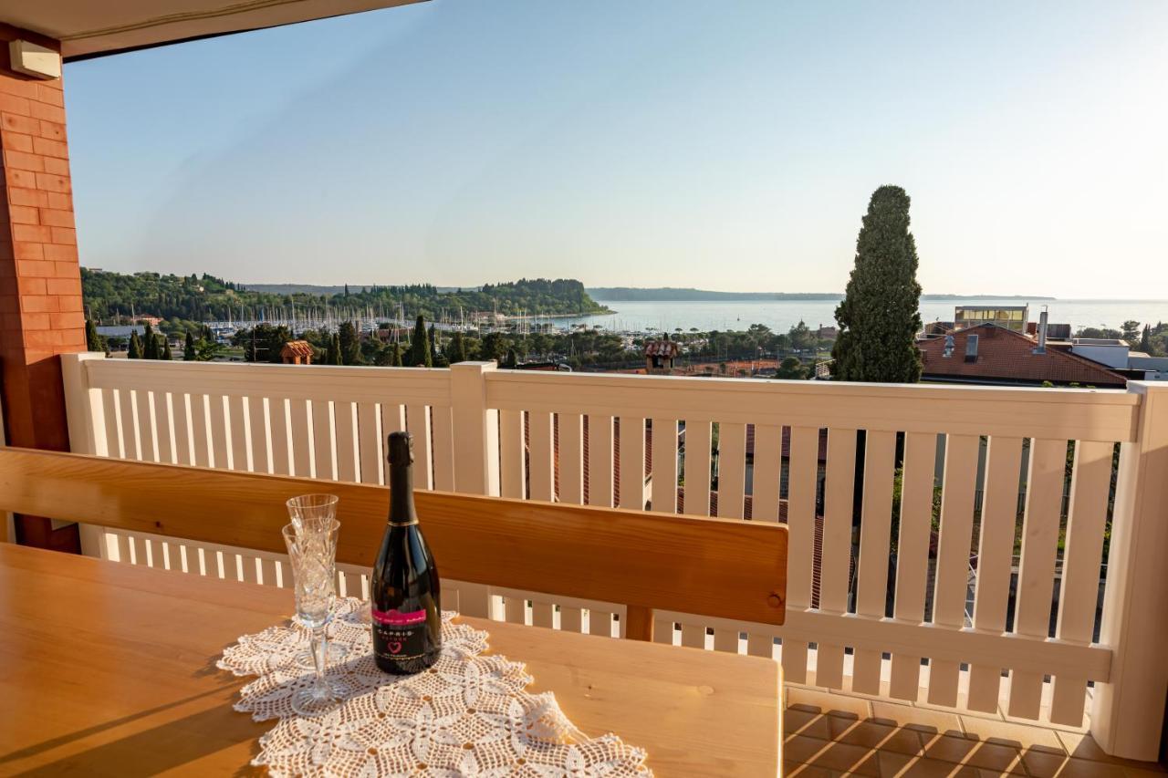 Adriatic Bay Apartments Portorož Exteriör bild